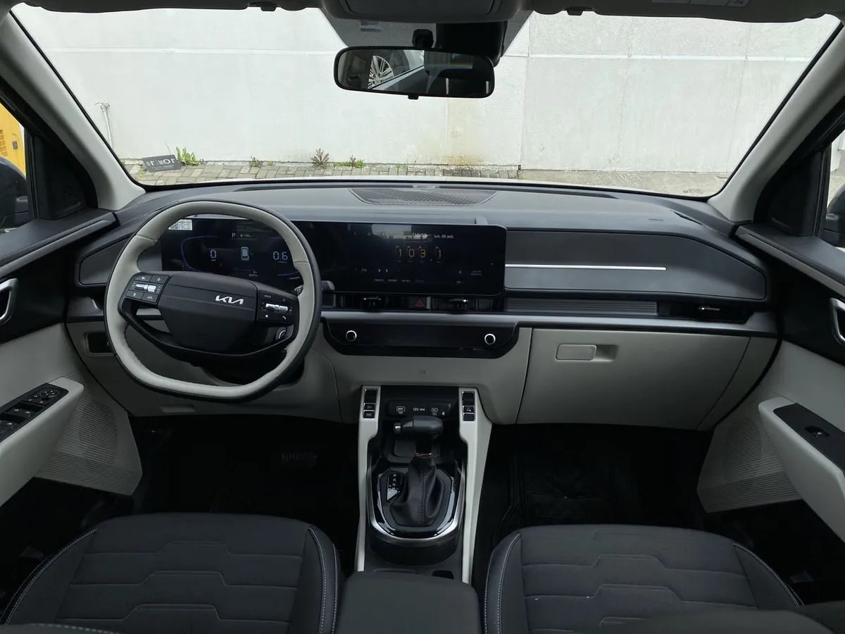 Kia Carens 1.5t Ex Full 4x2 7dct At 5p año 2026