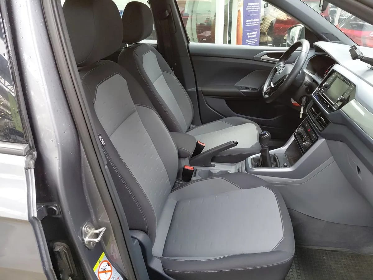 Volkswagen T-Cross 1.6 Msi Comfortline 4x2 Mt5 5p año 2021