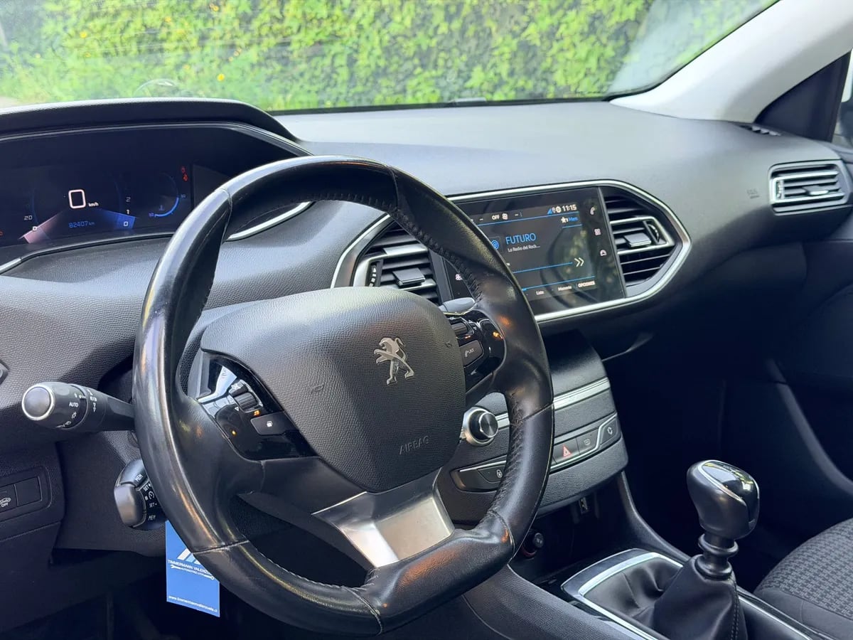 PEUGEOT 308 1.5 Active Pack Bluehdi 130 Mt Diesel año 2021