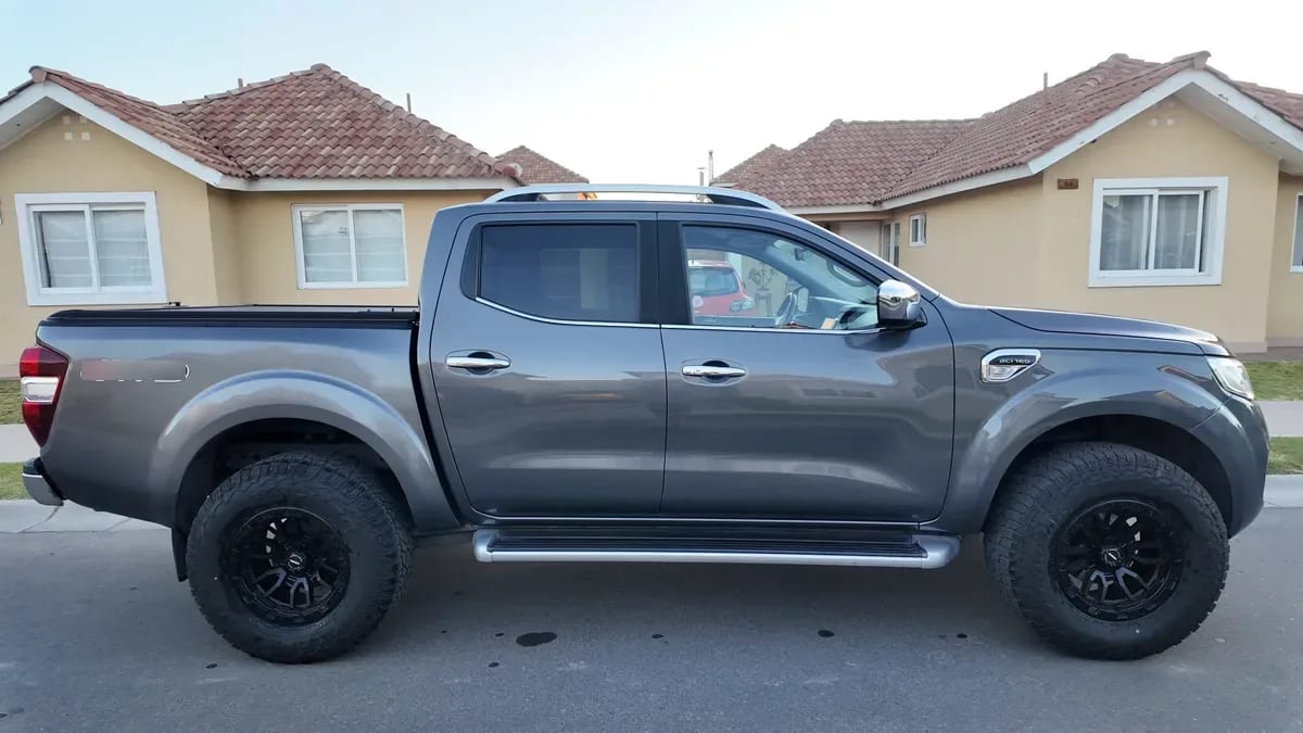 RENAULT ALASKAN 2.3 Intens Cd At 4x4 Diesel año 2018