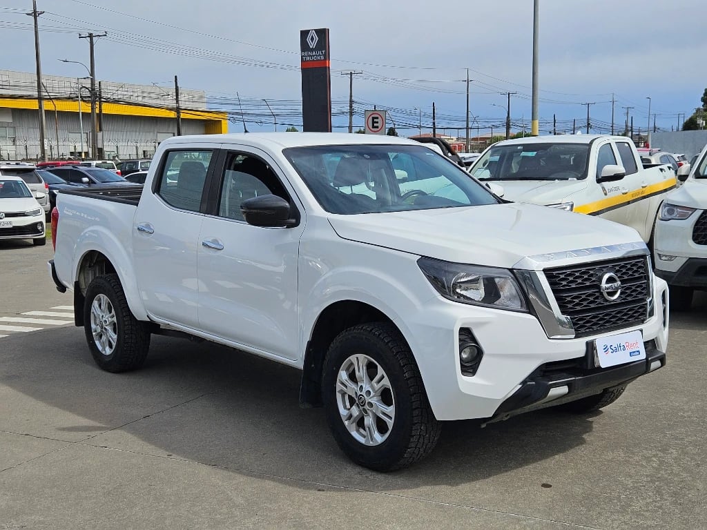 Nissan Navara Navara Dc 4x2 2.3tdi Xe año 2021