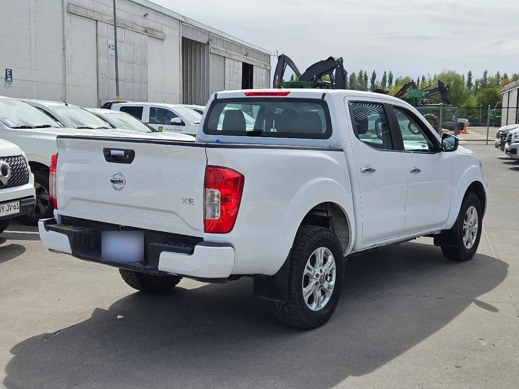 Nissan Navara Navara Dc 4x2 2.3tdi Xe año 2021