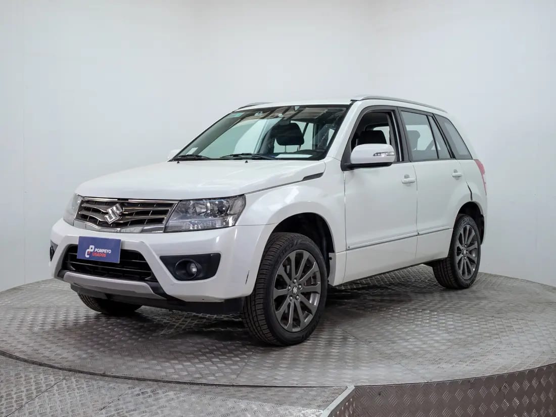 Suzuki Grand Nomade Grand Nomade 2.4 Glx Sport E4 Mt 4x4 año 2016