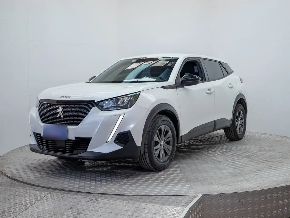 Peugeot New 2008 1.2 Active Pack Puretech 130 Mt año 2023