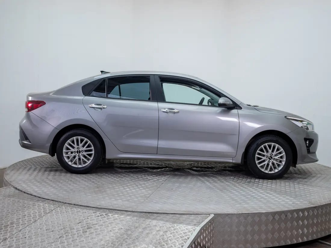 Kia Rio 4 1.4 Ex Full Mt año 2023