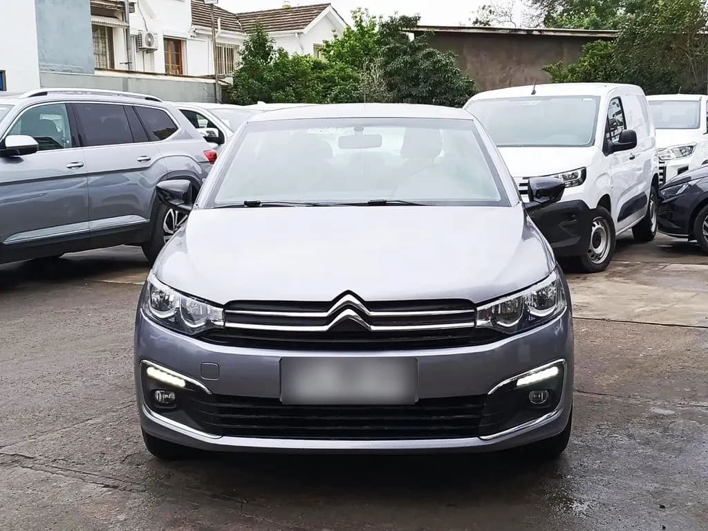 Citroen C-Elysee 1.5 Bluehdi año 2024