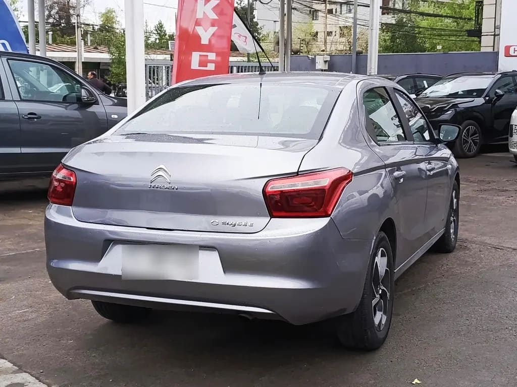 Citroen C-Elysee 1.5 Bluehdi año 2024