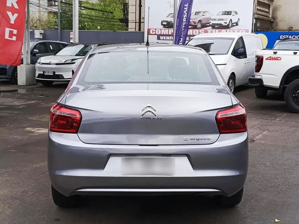 Citroen C-Elysee 1.5 Bluehdi año 2024