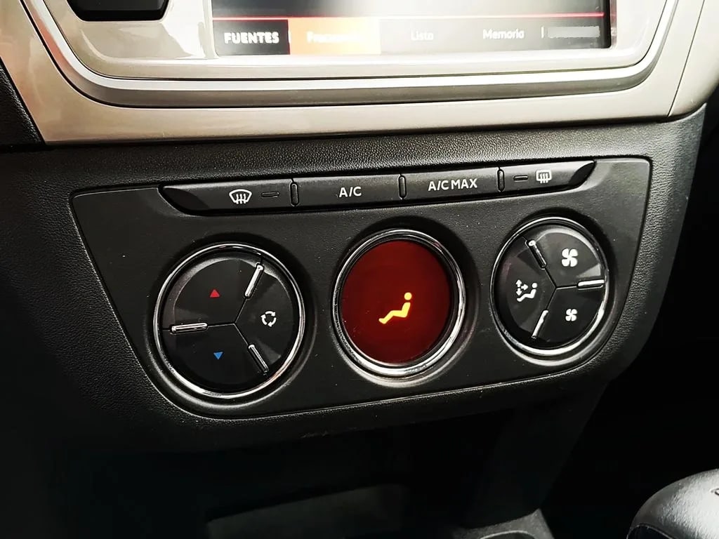 Citroen C-Elysee 1.5 Bluehdi año 2024