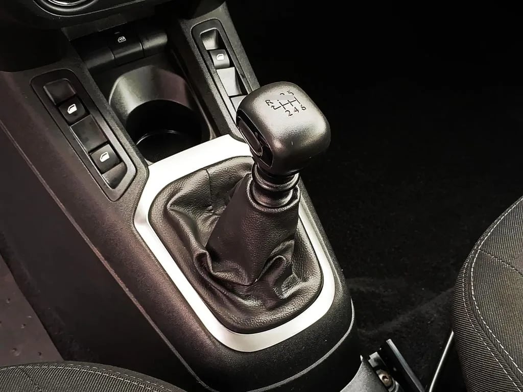 Citroen C-Elysee 1.5 Bluehdi año 2024
