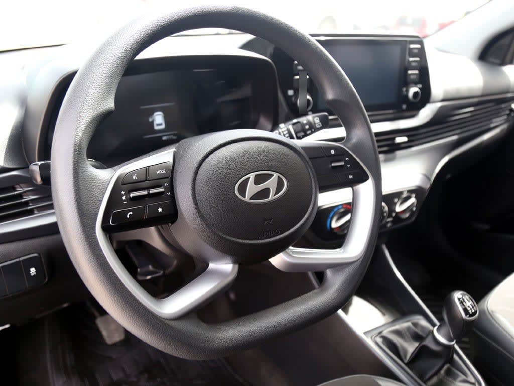 Hyundai I20 Mt 1.2 año 2025