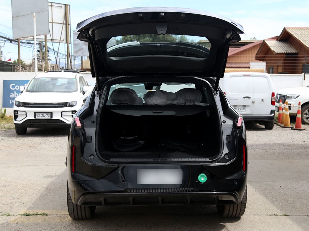Lynk&Co 08 08 Phev año 2027