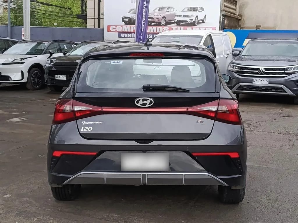 Hyundai I20 1.4 Plus Mt año 2025