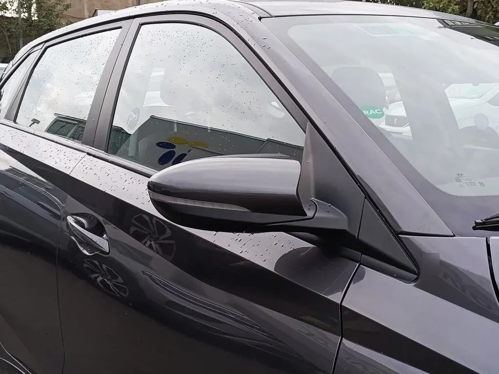 Hyundai I20 1.4 Plus Mt año 2025