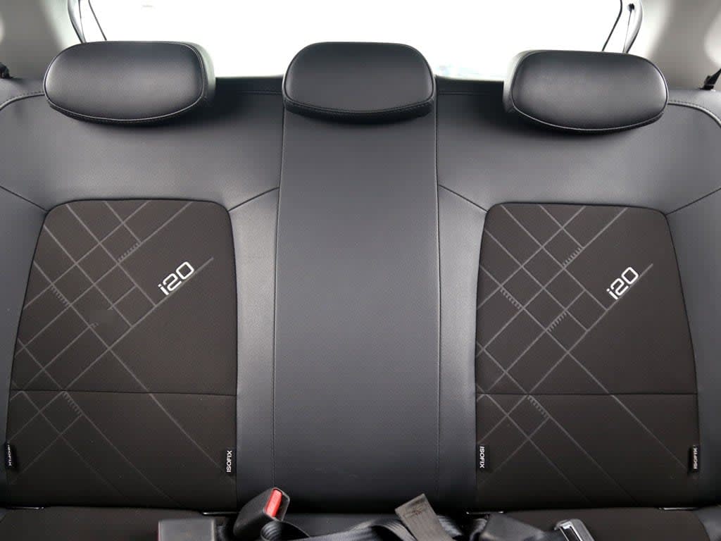 Hyundai I20 1.4 Plus Mt año 2025