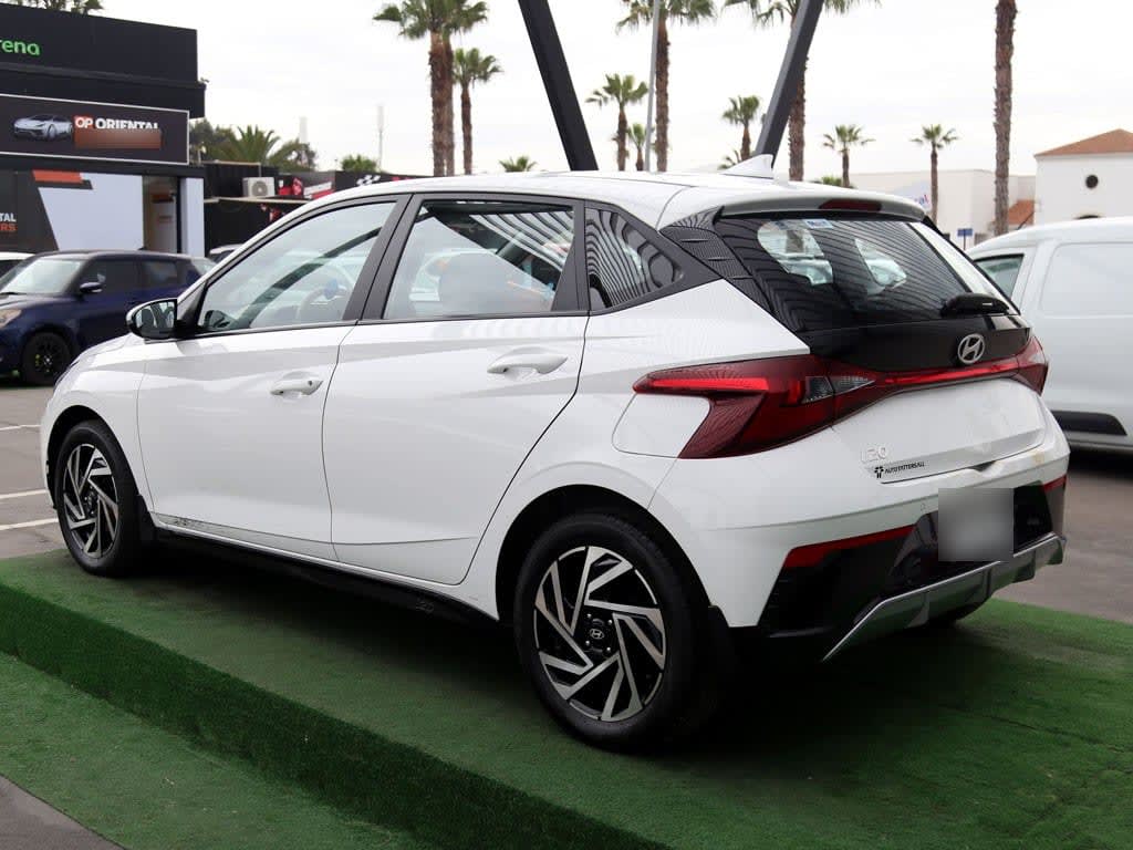 Hyundai I20 1.4 Plus Mt año 2025