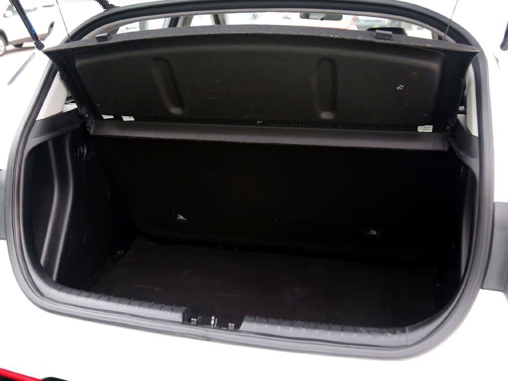 Hyundai I20 1.4 Plus Mt año 2025