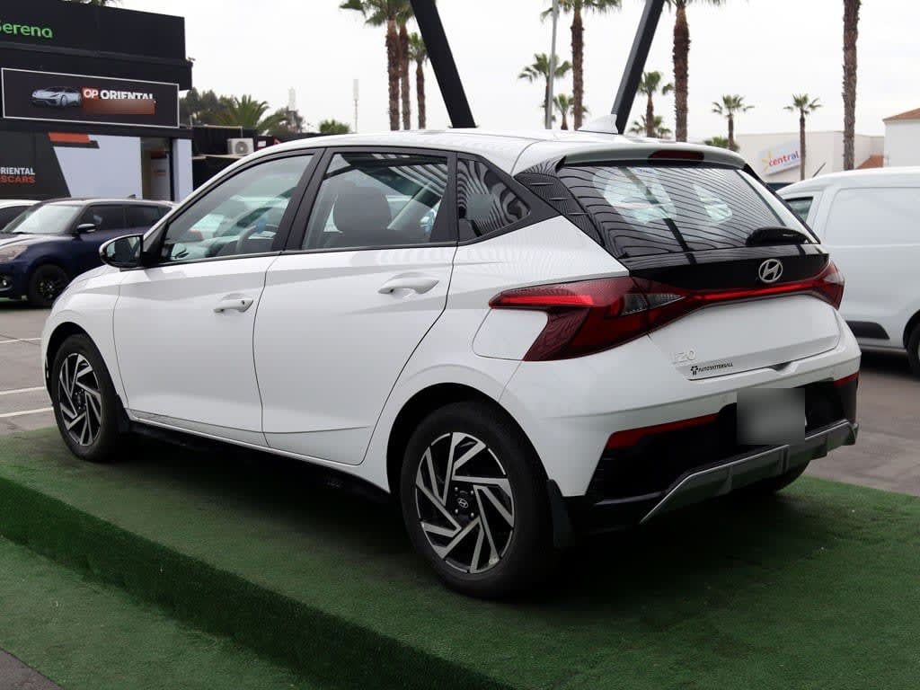 Hyundai I20 1.4 Plus Mt año 2025