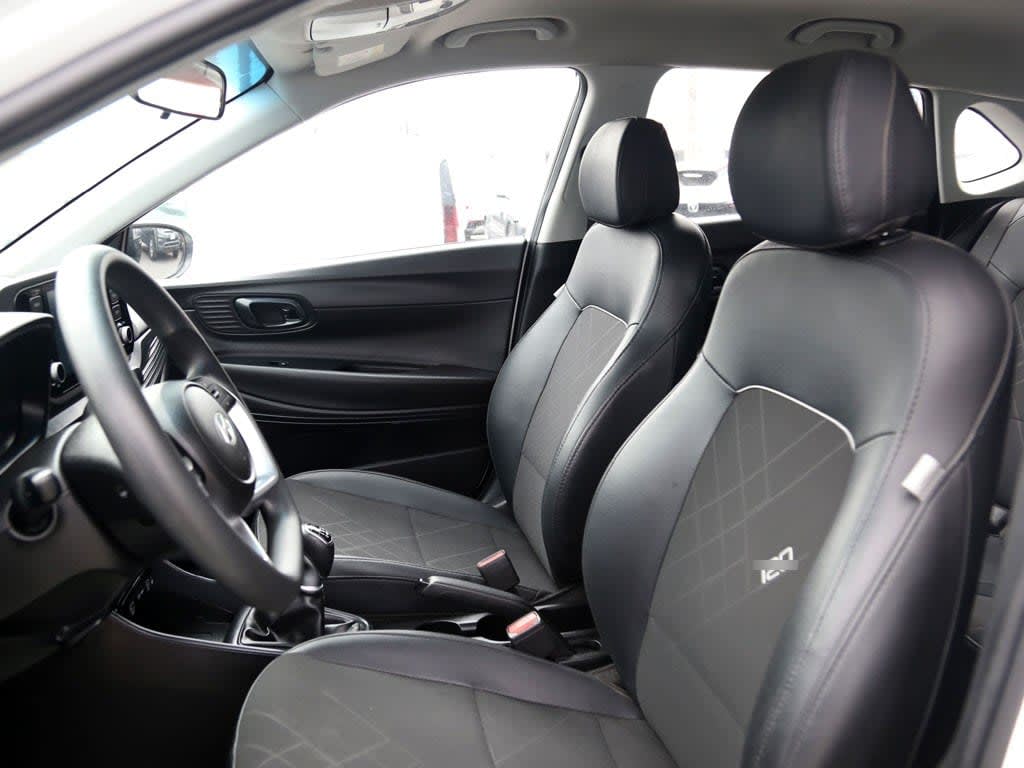 Hyundai I20 1.4 Plus Mt año 2025