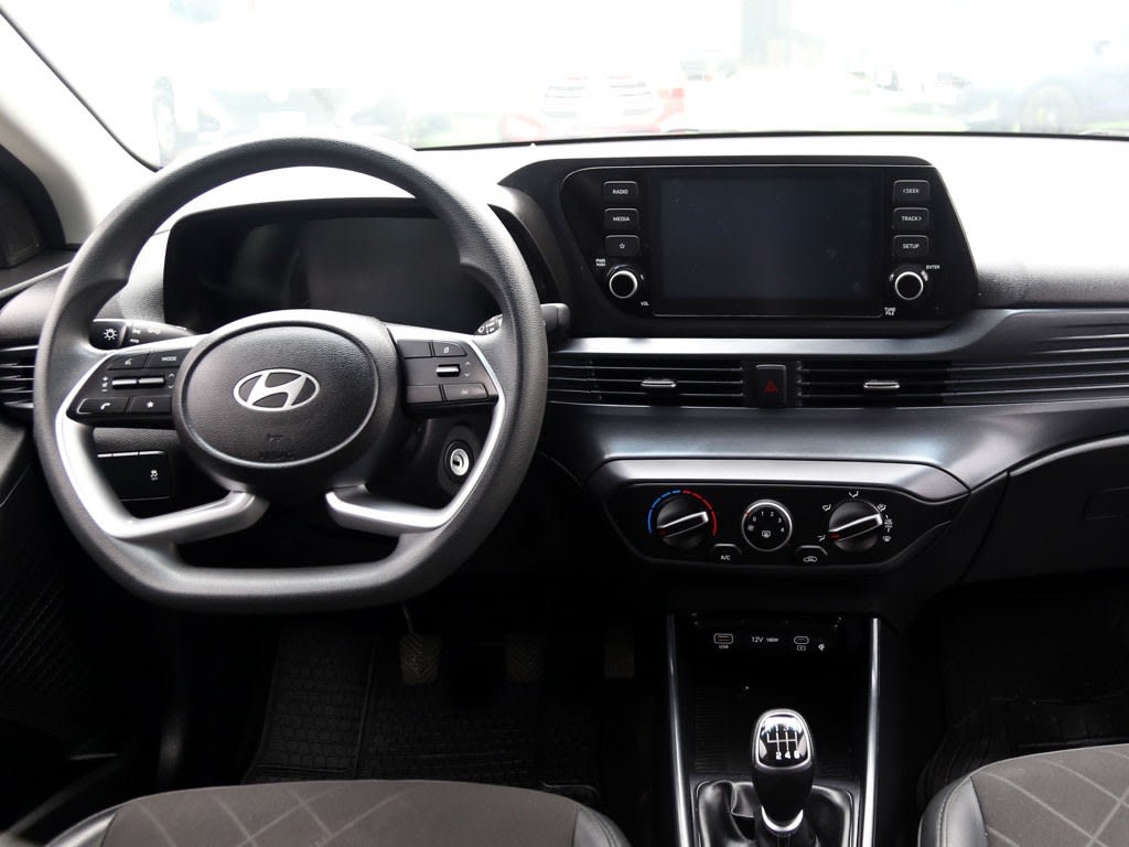 Hyundai I20 1.4 Plus Mt año 2025