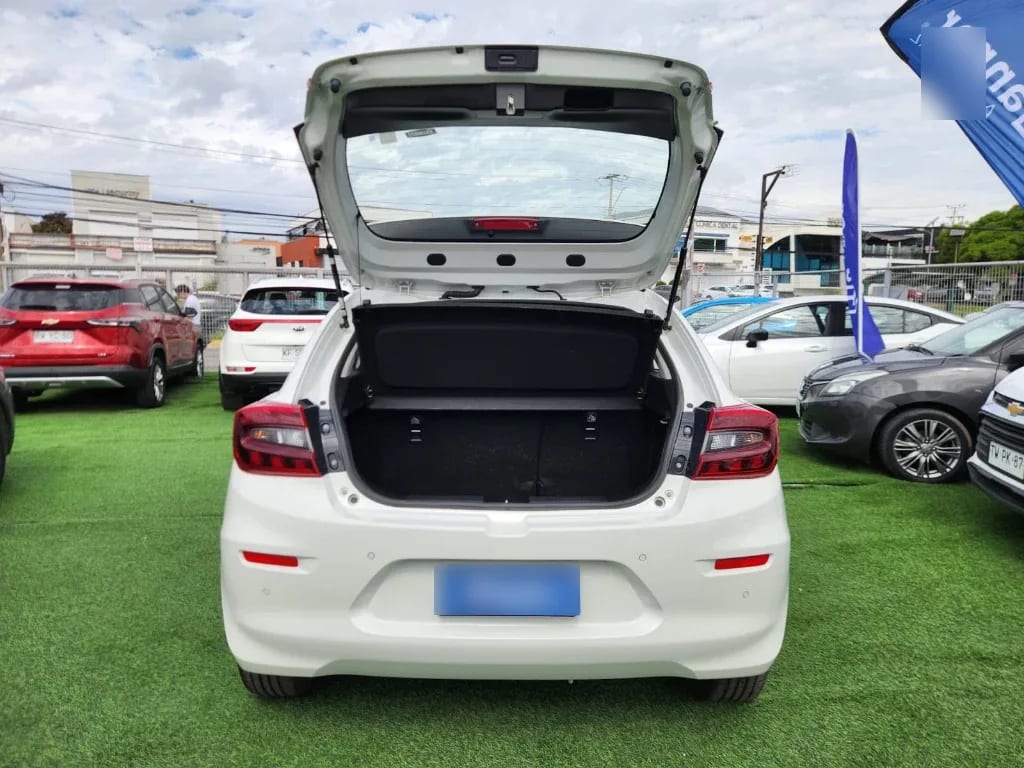 Suzuki Baleno 1.5 Gls 4x2 Mt 5p año 2026