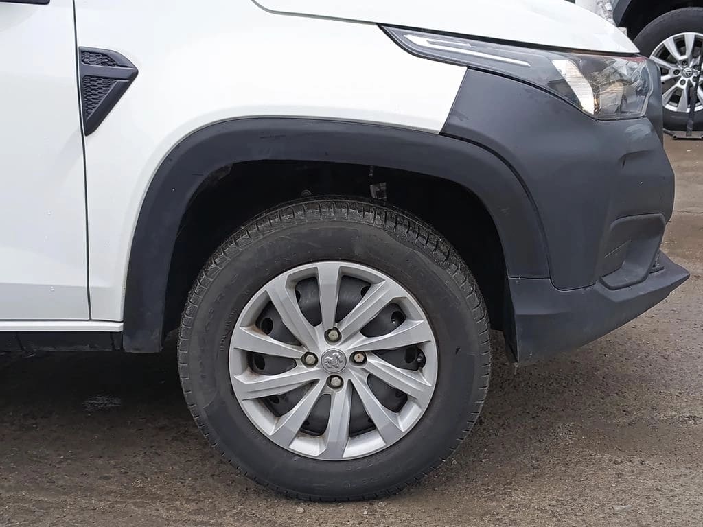 Ram 700 1.3 Slt Dc Mt año 2024