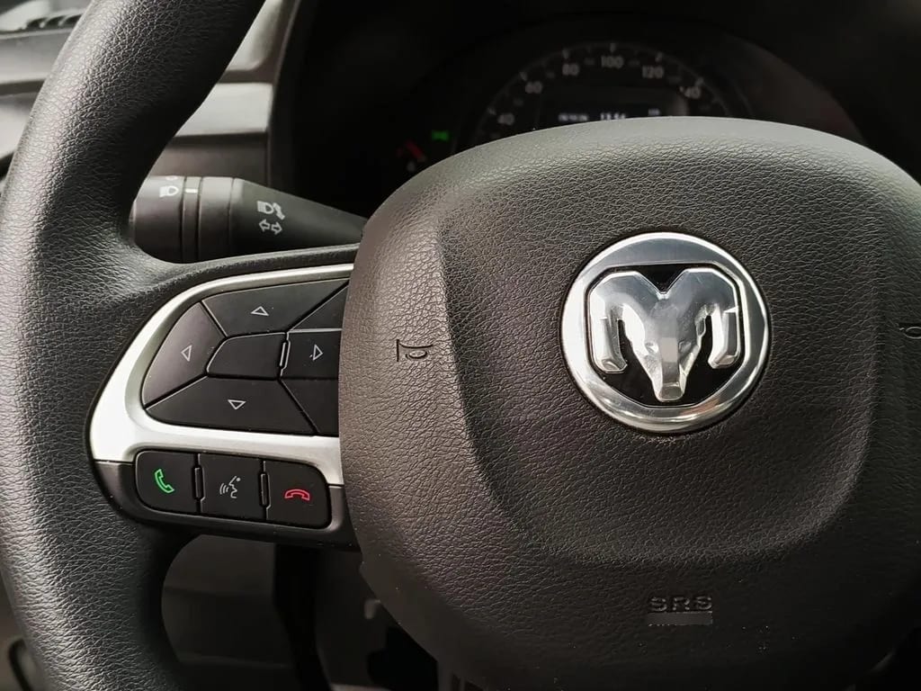 Ram 700 1.3 Slt Dc Mt año 2024