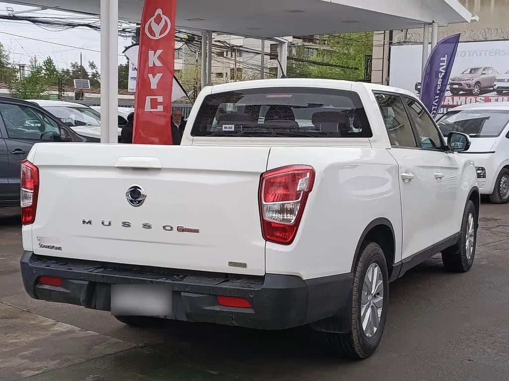 Ssangyong Musso 2.2 4x2 Mt año 2022