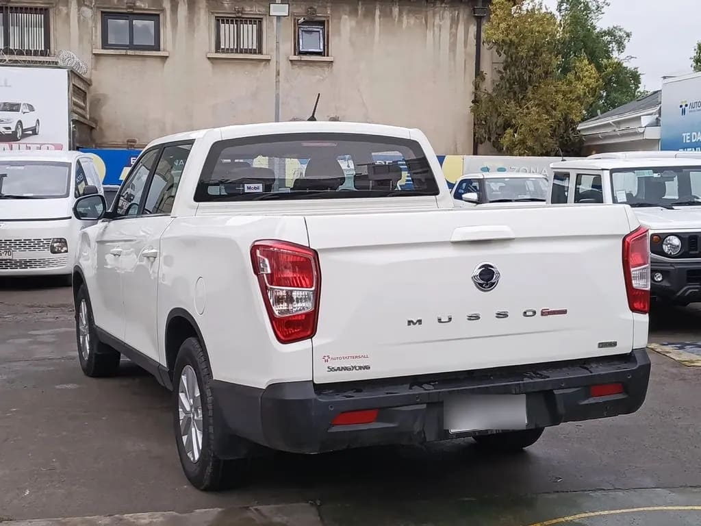 Ssangyong Musso 2.2 4x2 Mt año 2022