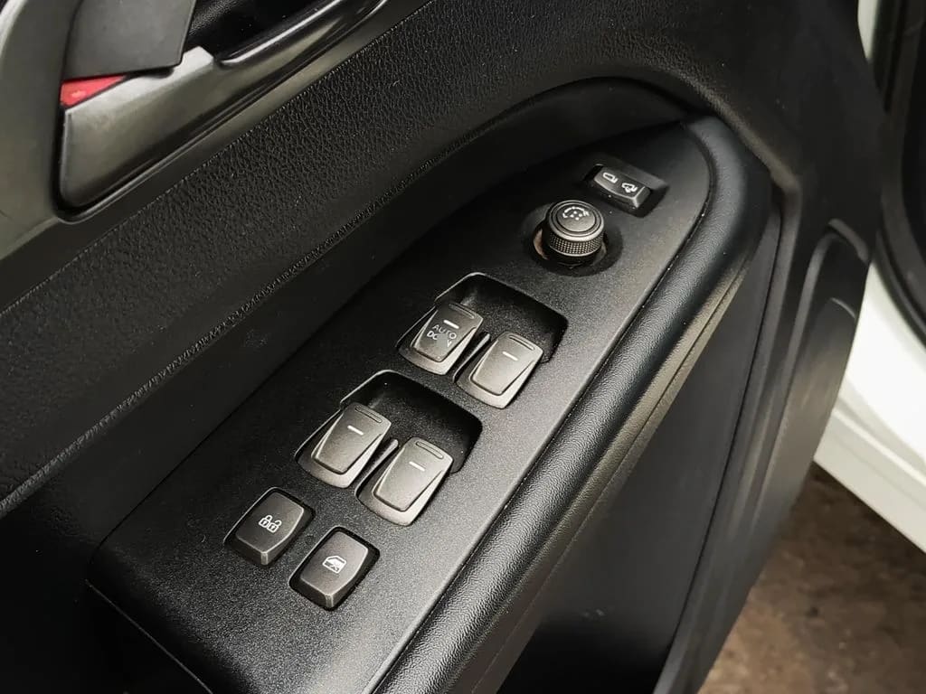 Ssangyong Musso 2.2 4x2 Mt año 2022