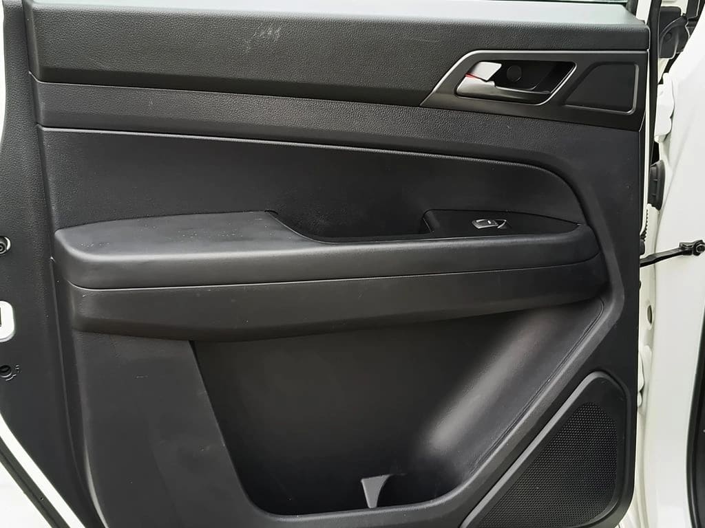 Ssangyong Musso 2.2 4x2 Mt año 2022