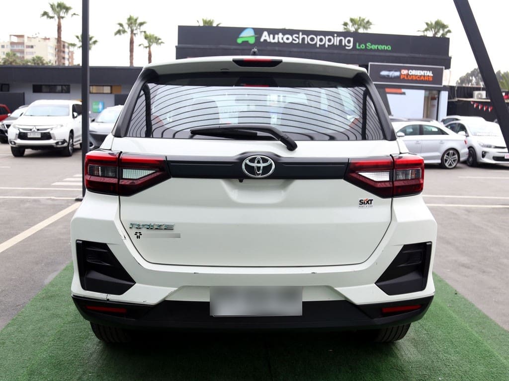 Toyota Raize 1.2 I 4x2 Mt 5p año 2025