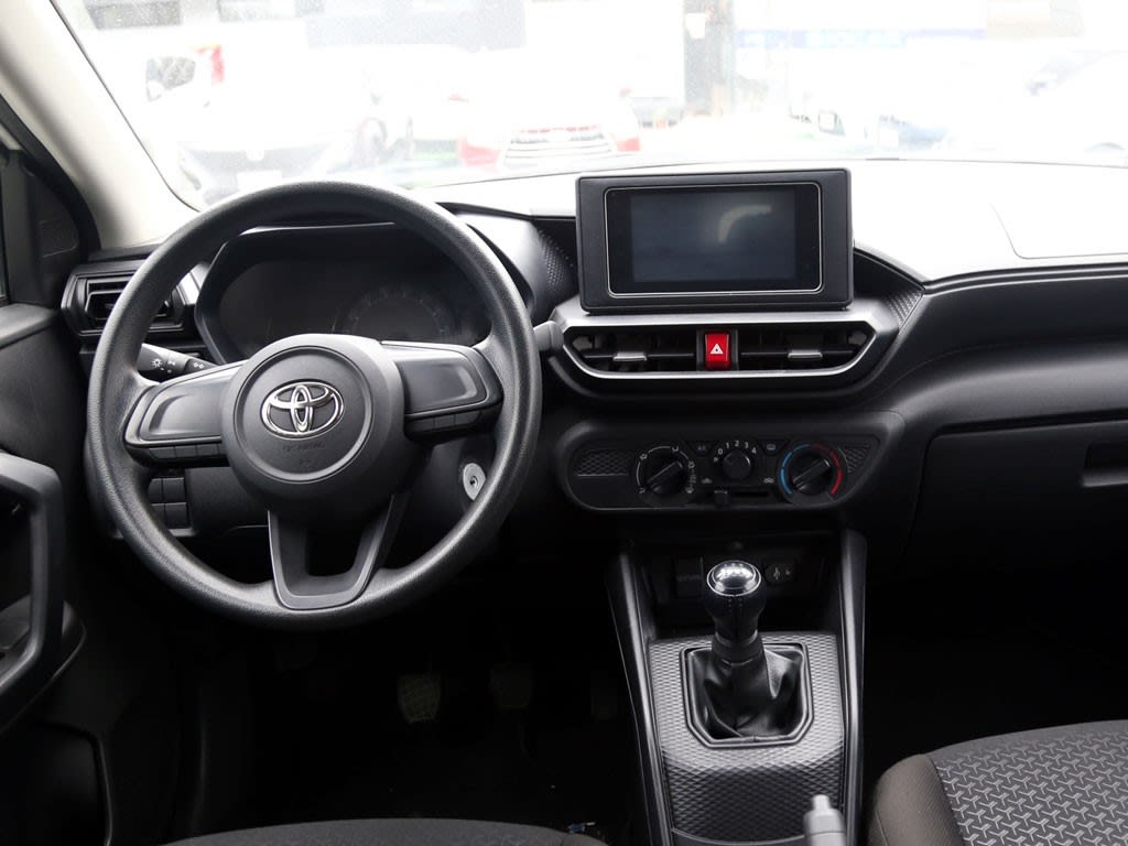 Toyota Raize 1.2 I 4x2 Mt 5p año 2025