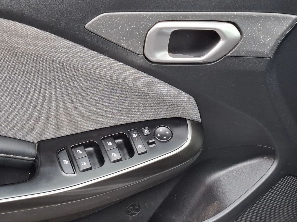 Kia K3 1.6 Ex 4x2 Mt 4p año 2024