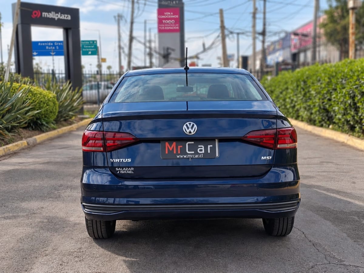 Volkswagen Virtus Mt5 Trendline Esc año 2019
