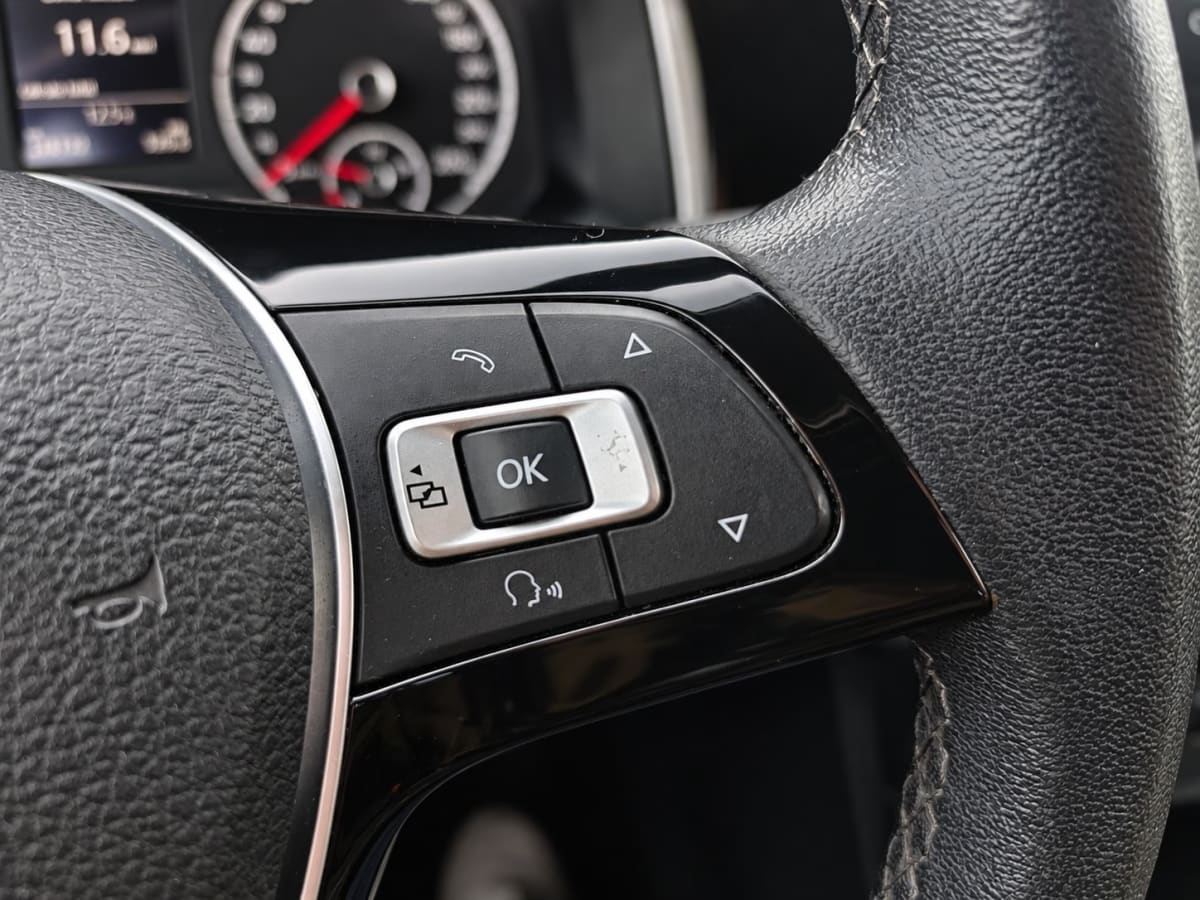 Volkswagen Virtus Mt5 Trendline Esc año 2019