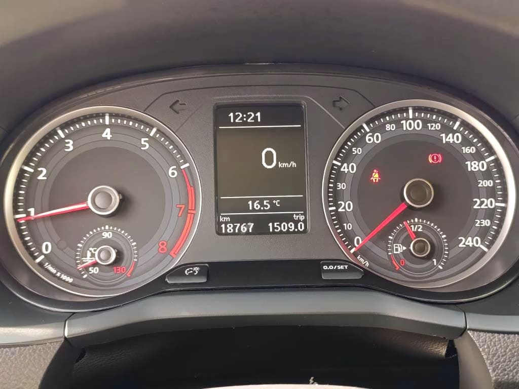 Volkswagen Saveiro 1.6 año 2022