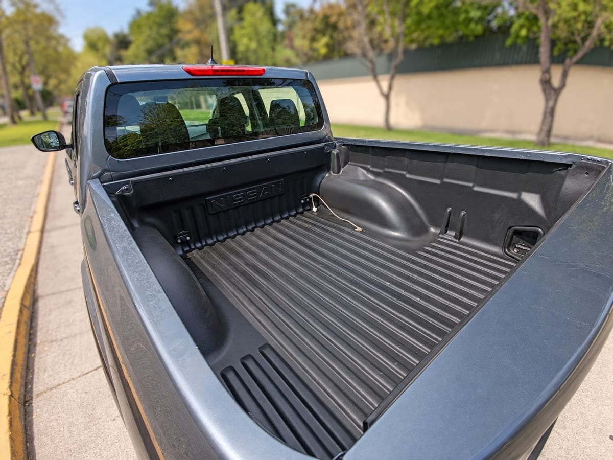 Nissan Navara Dc - Xe At 4wd año 2024