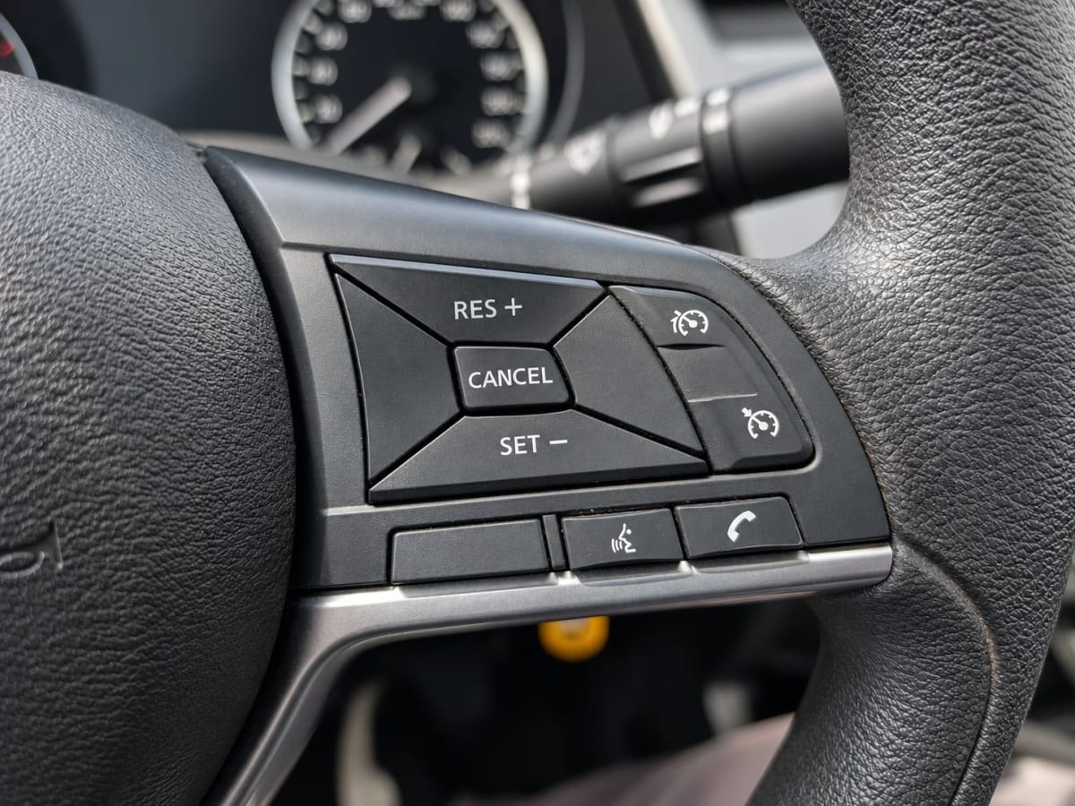 Nissan Navara Dc - Xe At 4wd año 2024