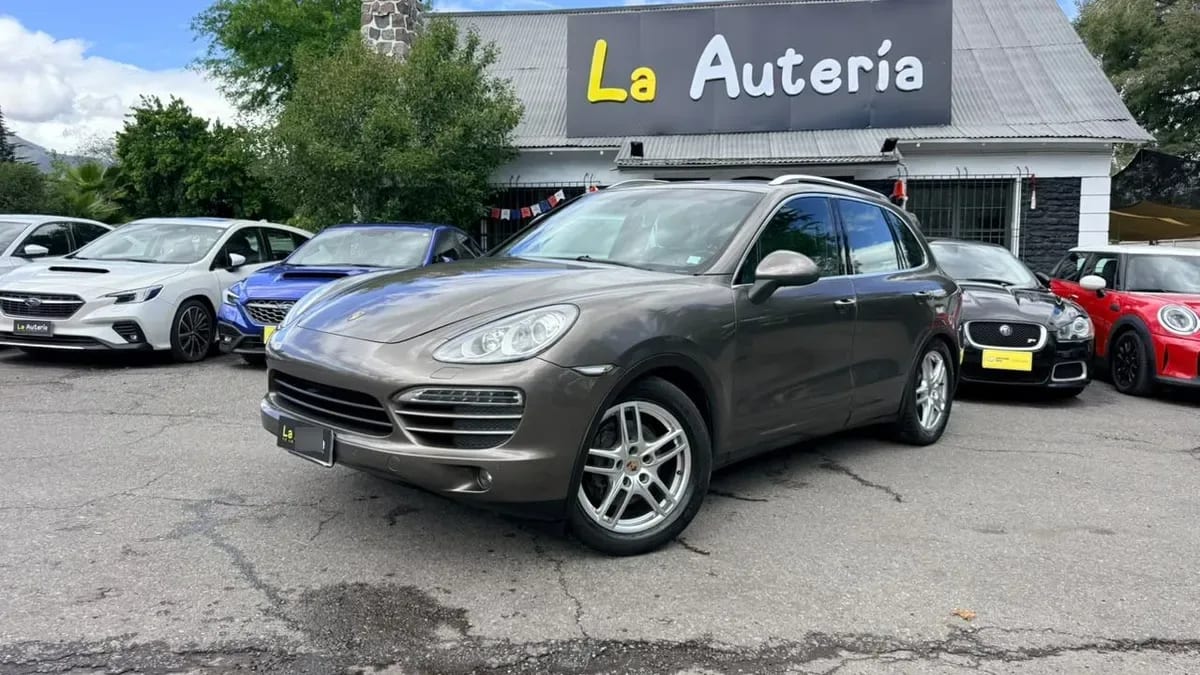 Porsche Cayenne V6 año 2014