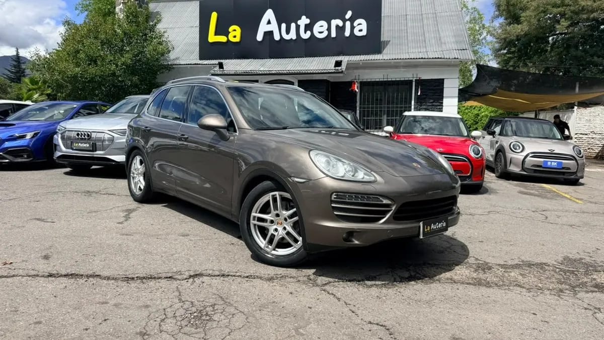 Porsche Cayenne V6 año 2014