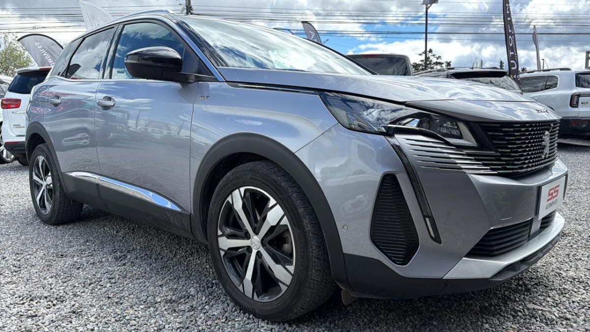 Peugeot 3008 Gt 1.5 Hdi 130 año 2022