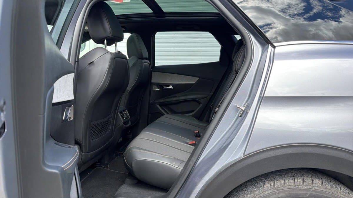 Peugeot 3008 Gt 1.5 Hdi 130 año 2022