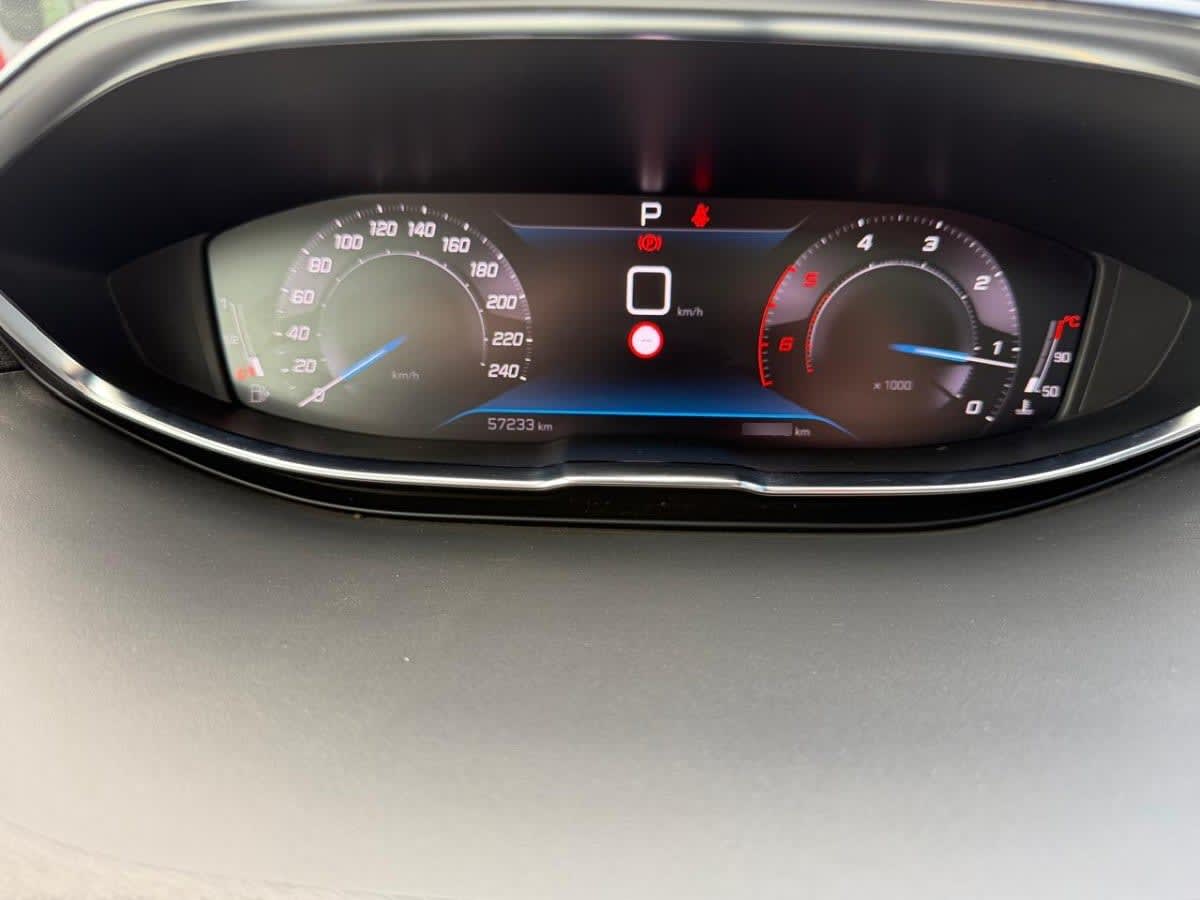 Peugeot 3008 Gt 1.5 Hdi 130 año 2022