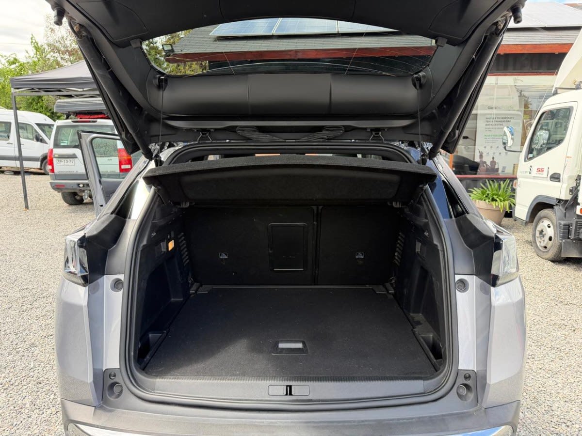 Peugeot 3008 Gt 1.5 Hdi 130 año 2022