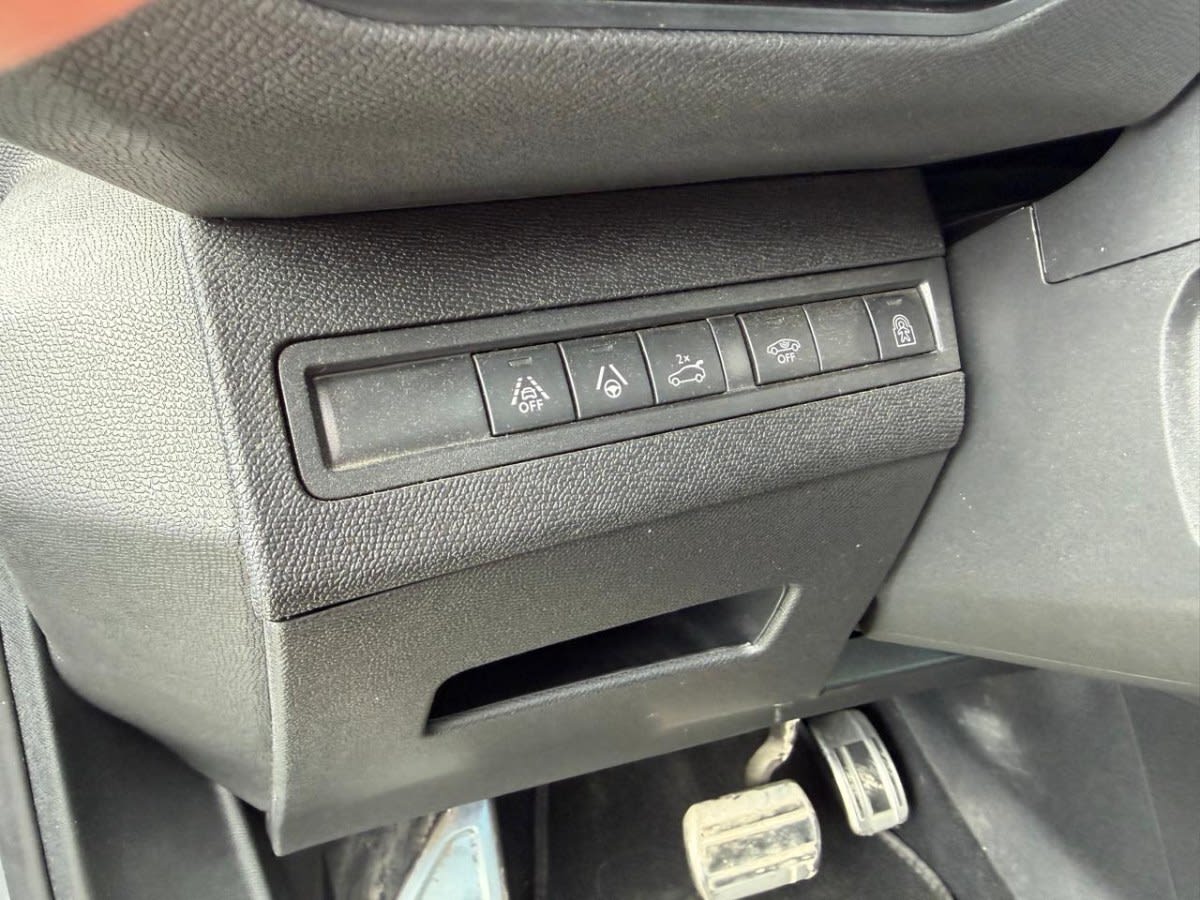 Peugeot 3008 Gt 1.5 Hdi 130 año 2022