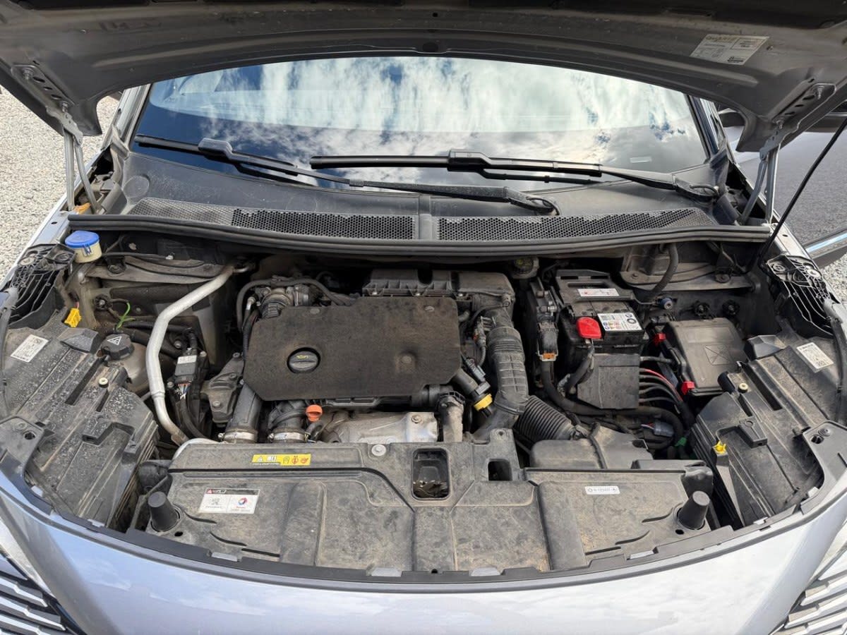 Peugeot 3008 Gt 1.5 Hdi 130 año 2022