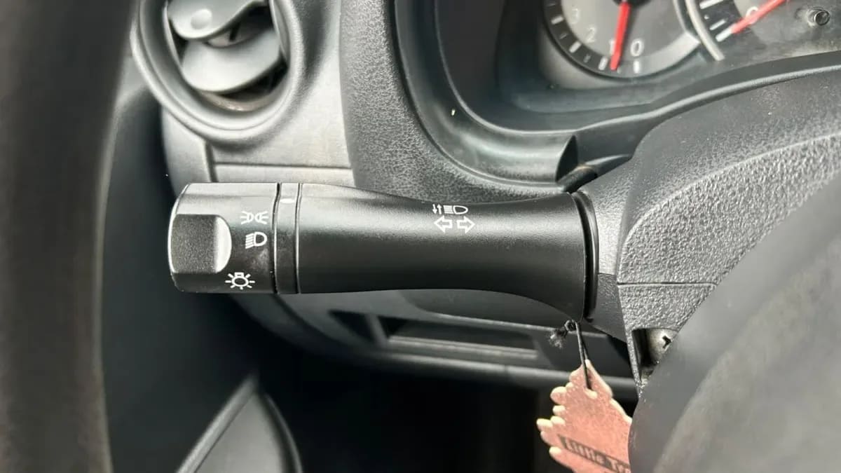 Nissan March Active 1.6 Mt año 2017