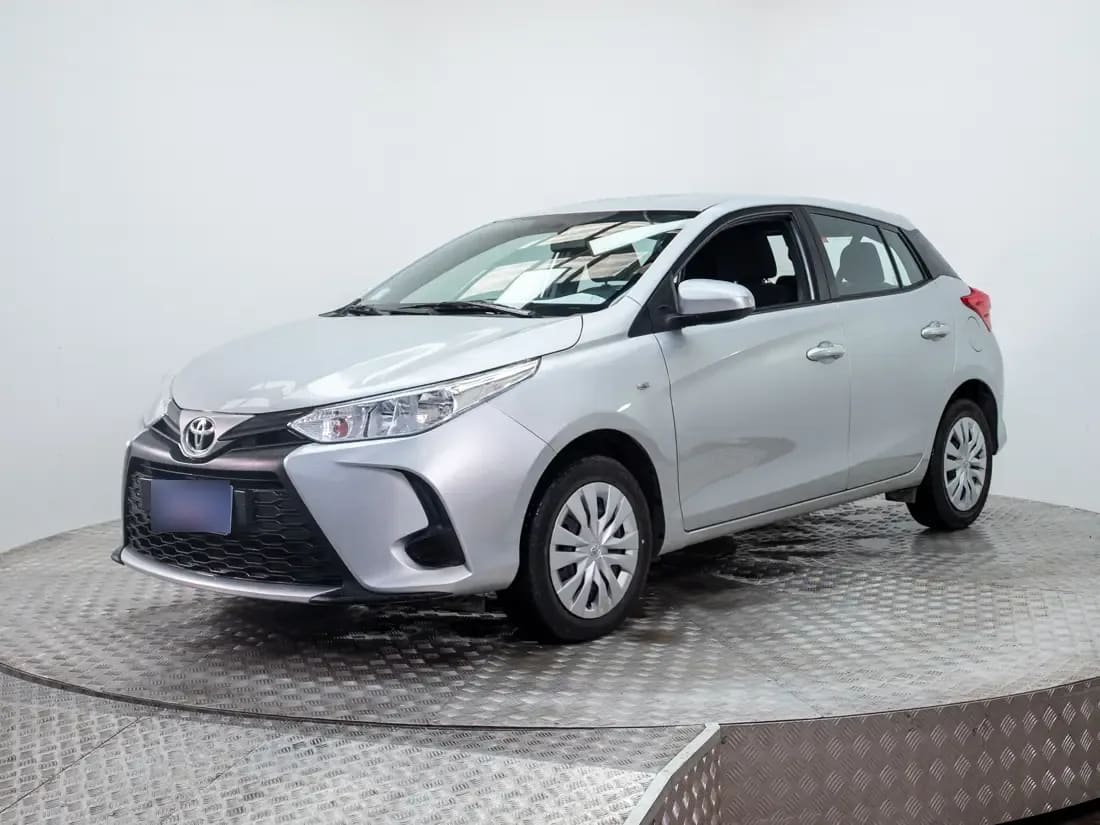 Toyota Yaris Yaris 1.5 Sport Gle Mt año 2022