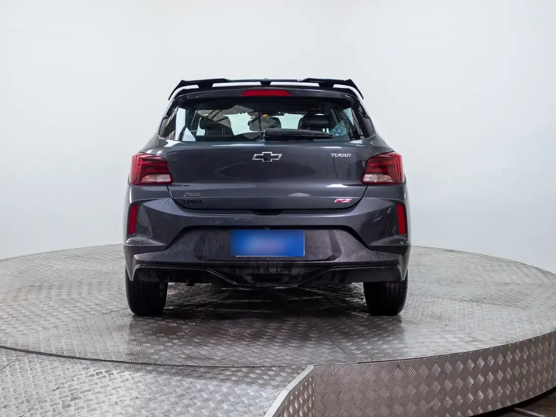 Chevrolet Onix 1.0 Hb Rs Mt año 2024